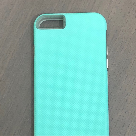 FREE w/ BUNDLE PURCHASE π iPhone 6s/6 Phonβ¦ - Picture 2 of 8